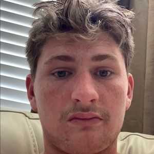 Meet your Posher, Drew